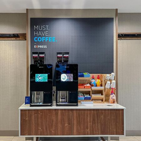 Holiday Inn Express & Suites - Effingham By Ihg Eksteriør billede