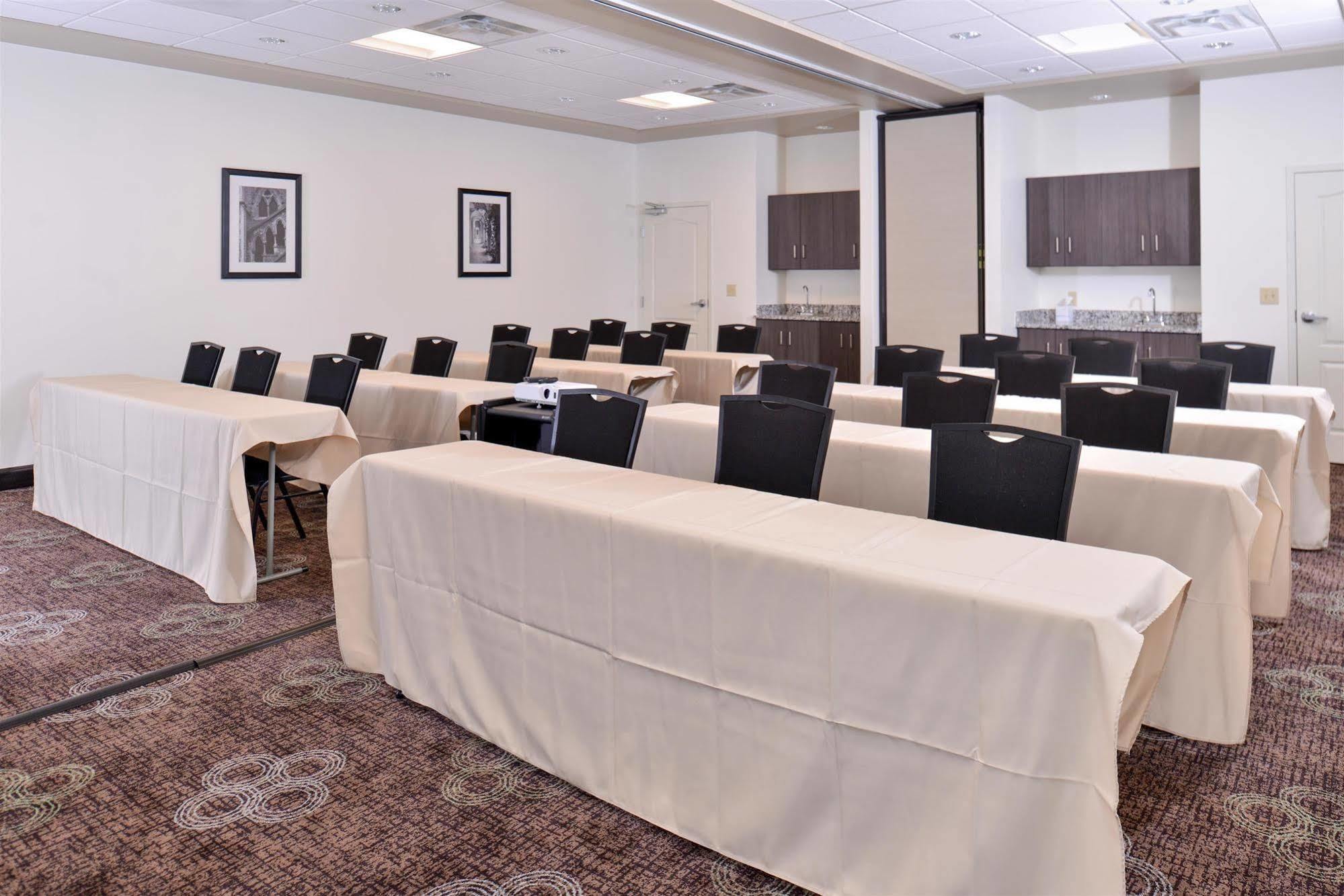 Holiday Inn Express & Suites - Effingham By Ihg Eksteriør billede